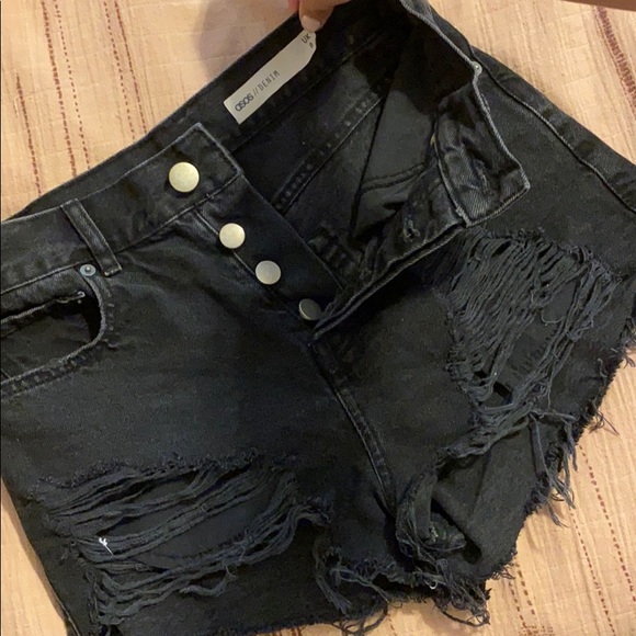Button up black jean shorts - Picture 1 of 7